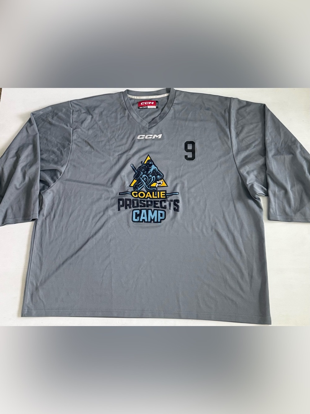 CCM Gray Hockey Goalie Prospects Camp Jersey with Number 9 Size 3XL